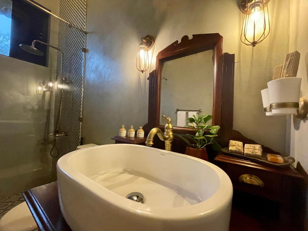 Rosewood Manor Botiyatenna